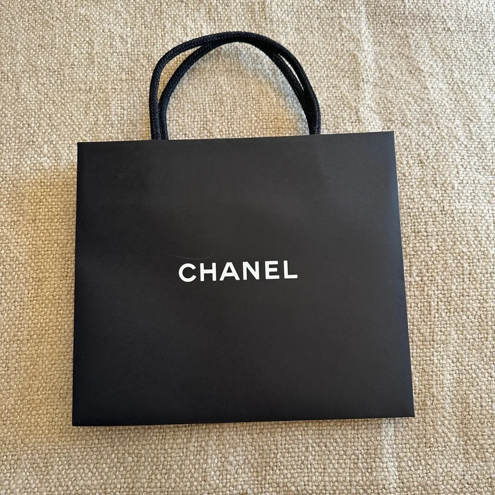 100% Authentic New Black Chanel Paper Shopping Bag - In Three Sizes